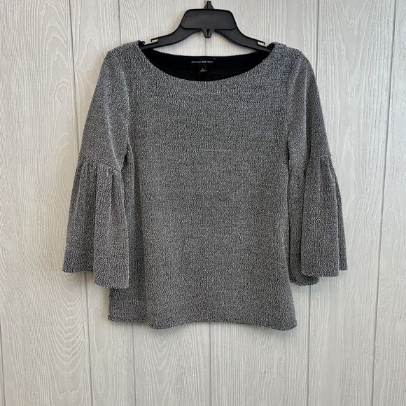 Banana Republic Black White Bell Sleeve Top Size Small - Picture 1 of 3